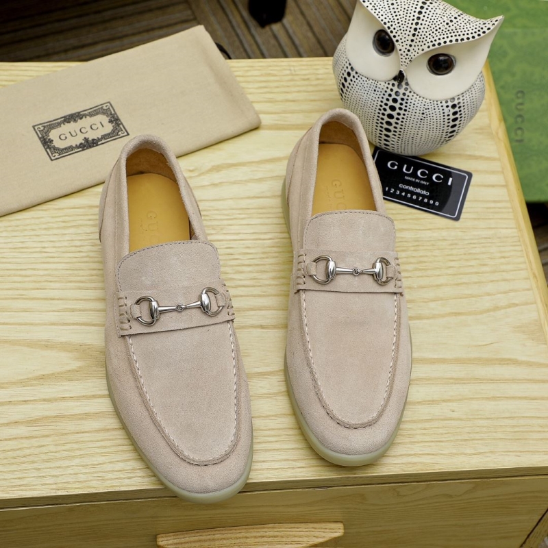 G*u*i leather shoes